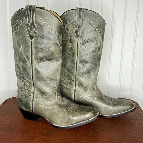 Smoky Mountain Boot Company Shoes Smoky Mountain Boot Co Silver
